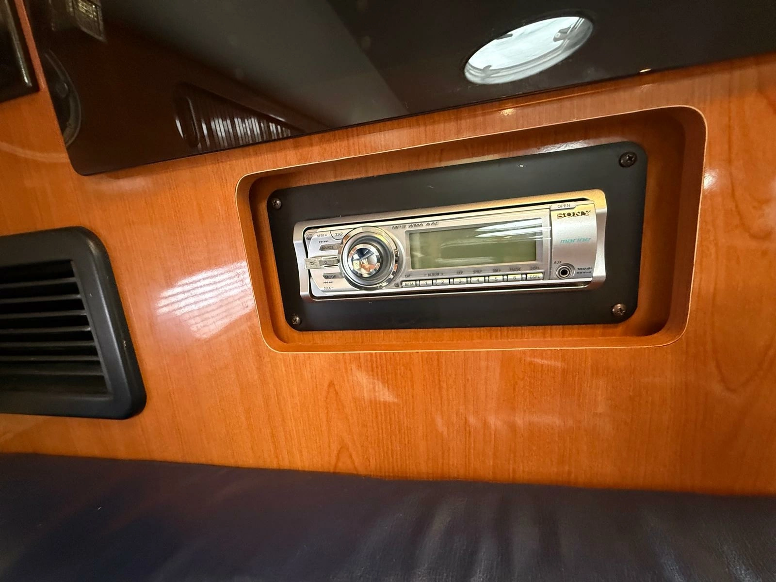 2001 Four Winns  328 Vista