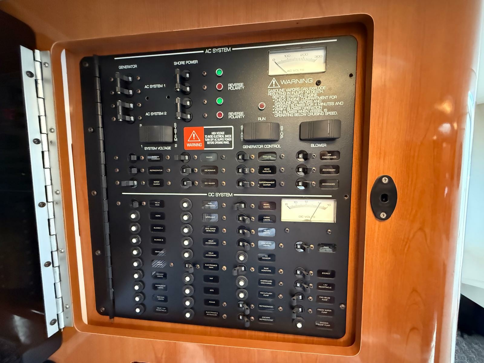 2001 Four Winns  328 Vista
