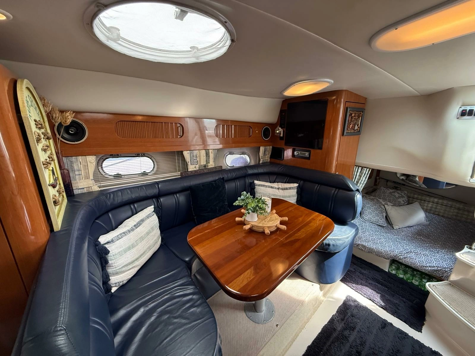 2001 Four Winns  328 Vista