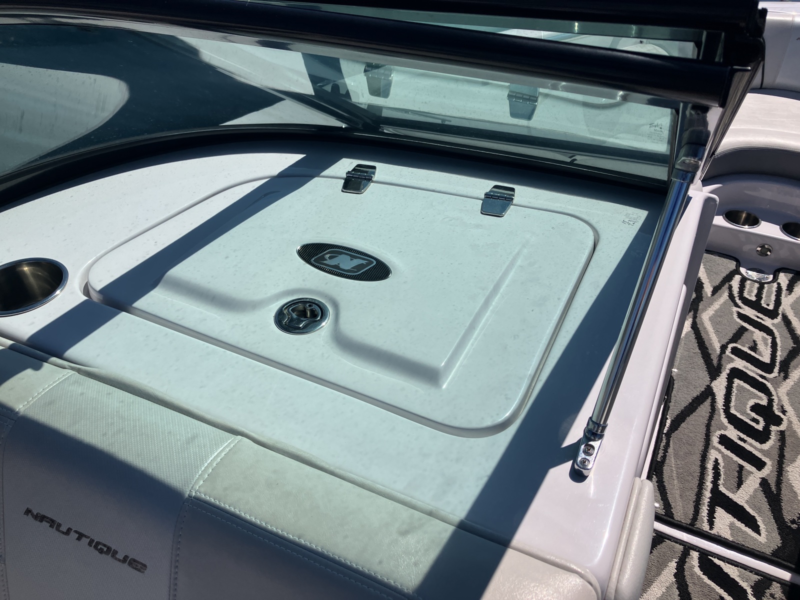 2011 Nautique Super Air Nautique 230