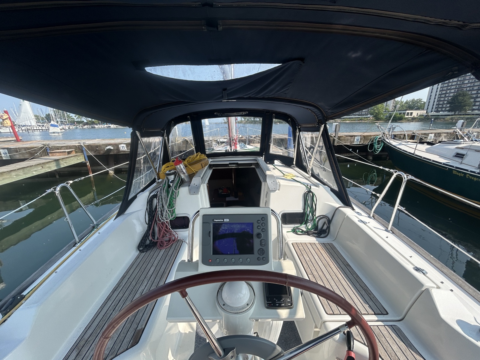 2008 Beneteau Oceanis 310