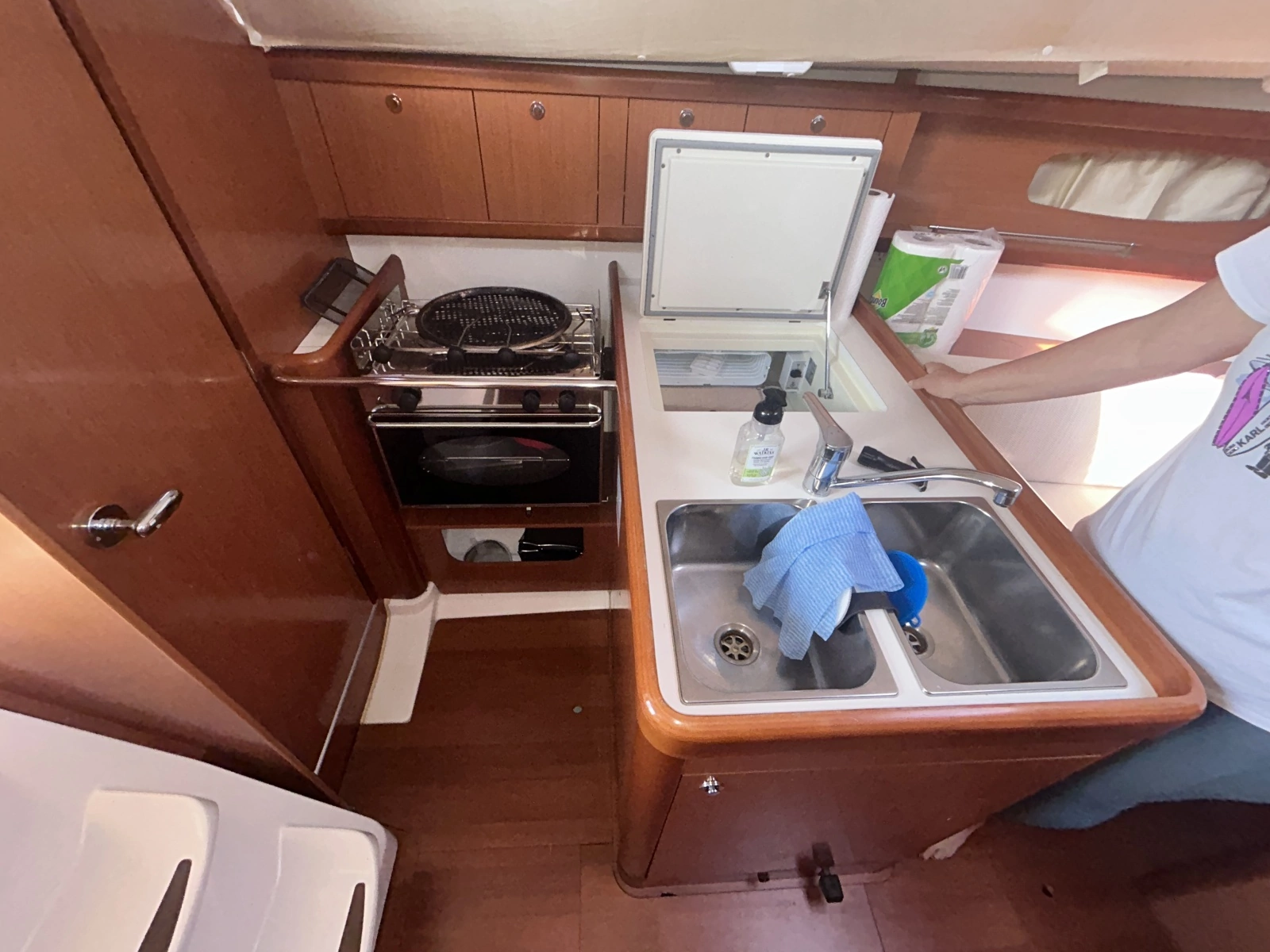 2008 Beneteau Oceanis 310