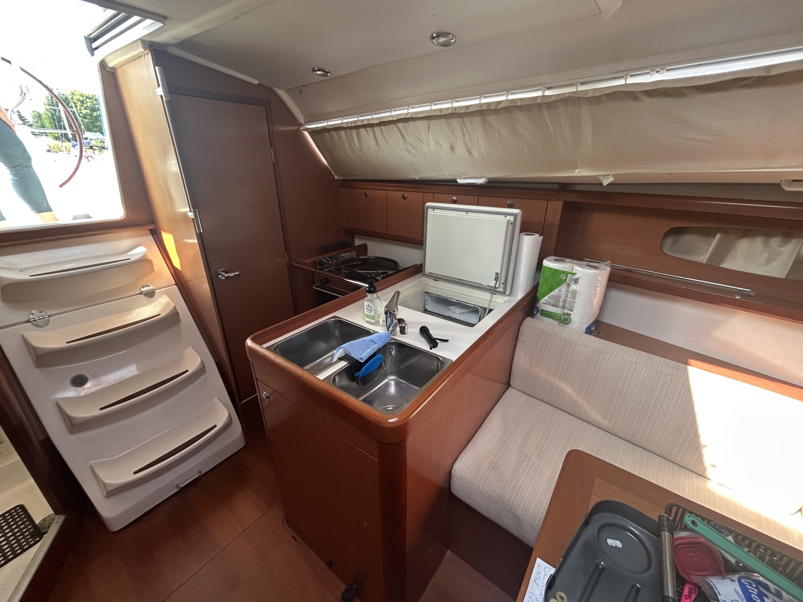 2008 Beneteau Oceanis 310