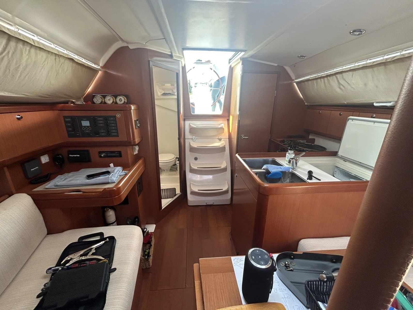 2008 Beneteau Oceanis 310