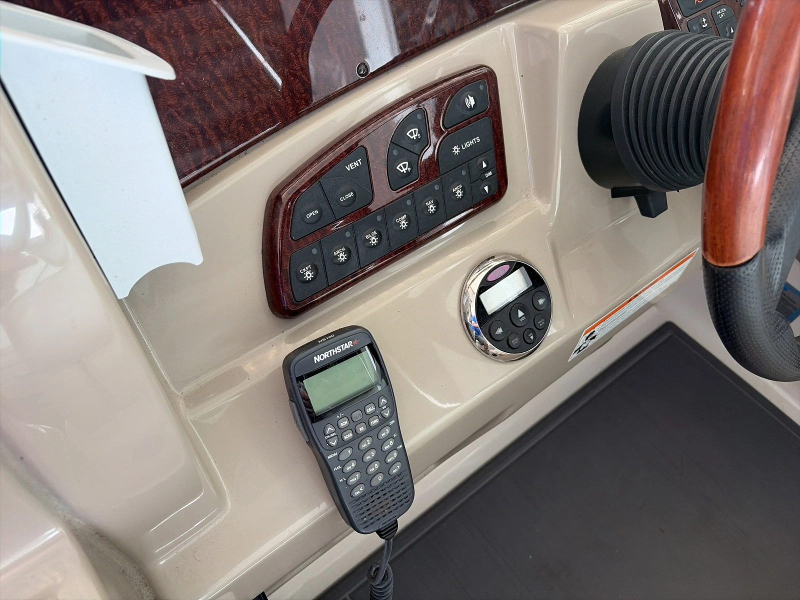 2007 Sea Ray 290 Sundancer