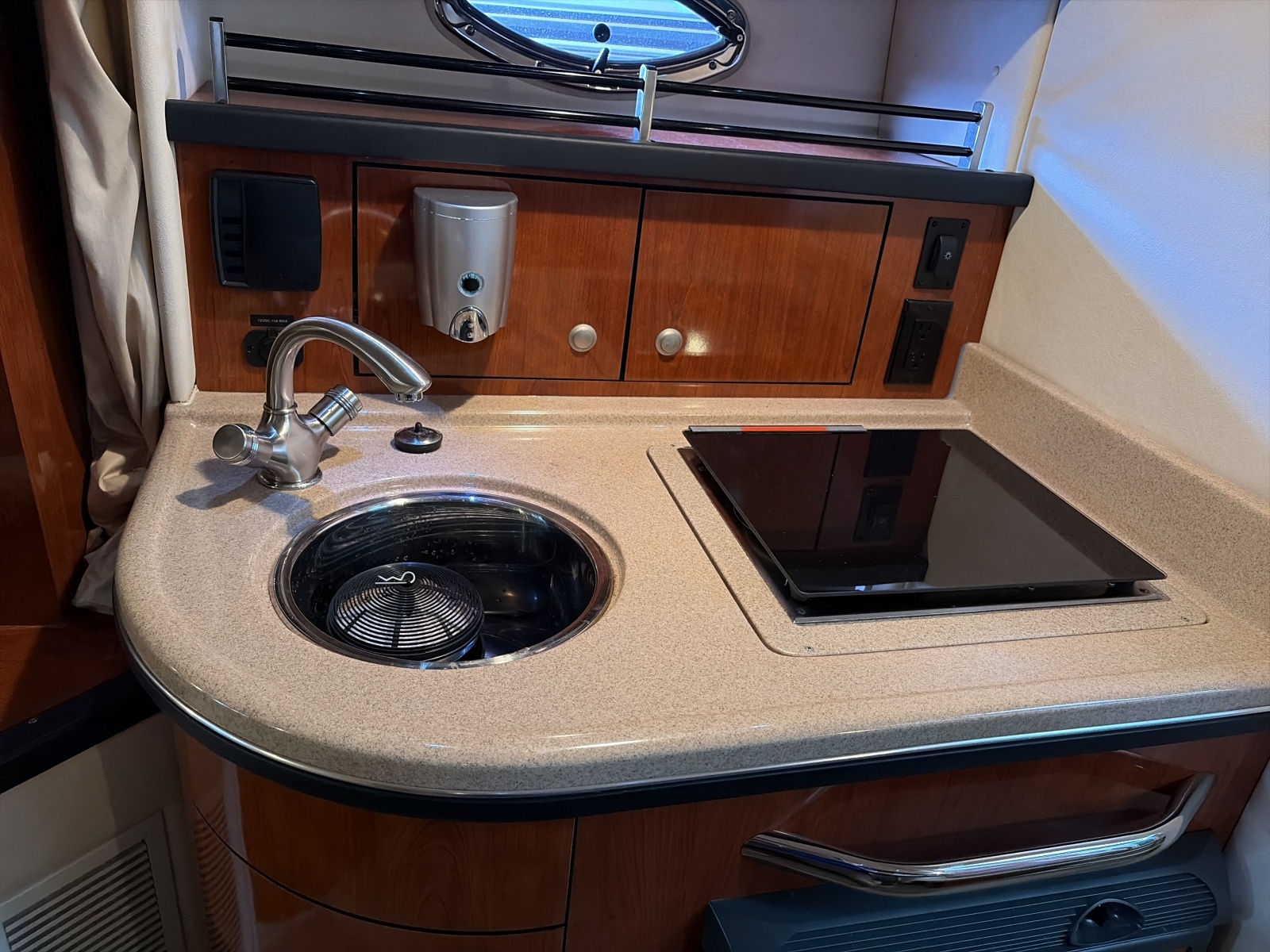 2007 Sea Ray 290 Sundancer