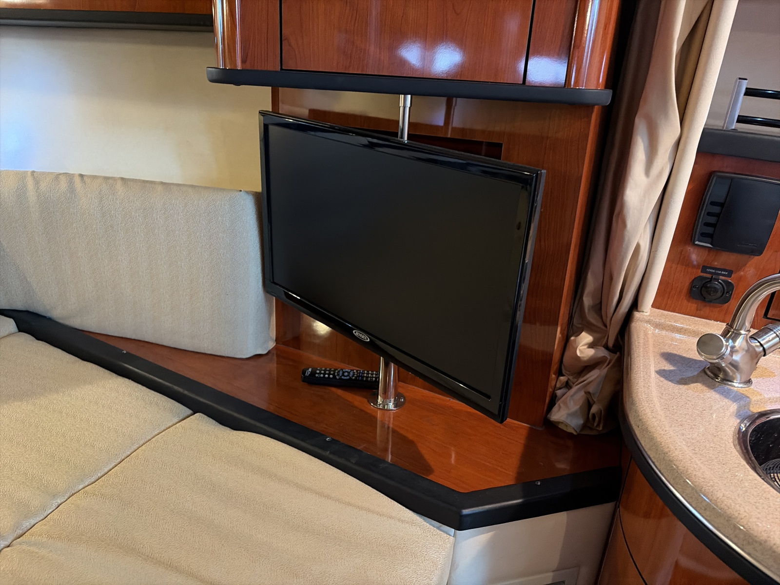 2007 Sea Ray 290 Sundancer