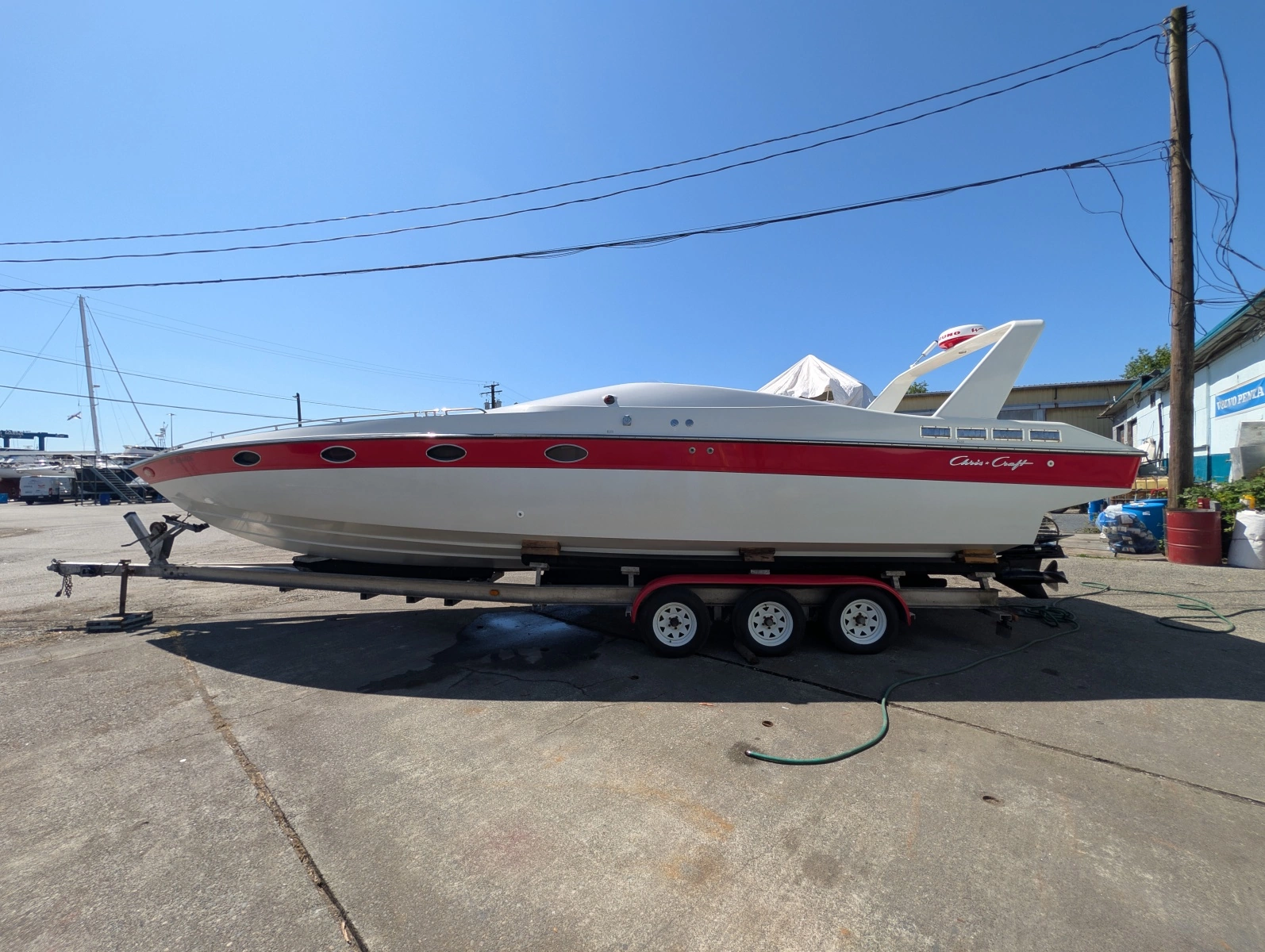 1988 Chris Craft 375 Stinger