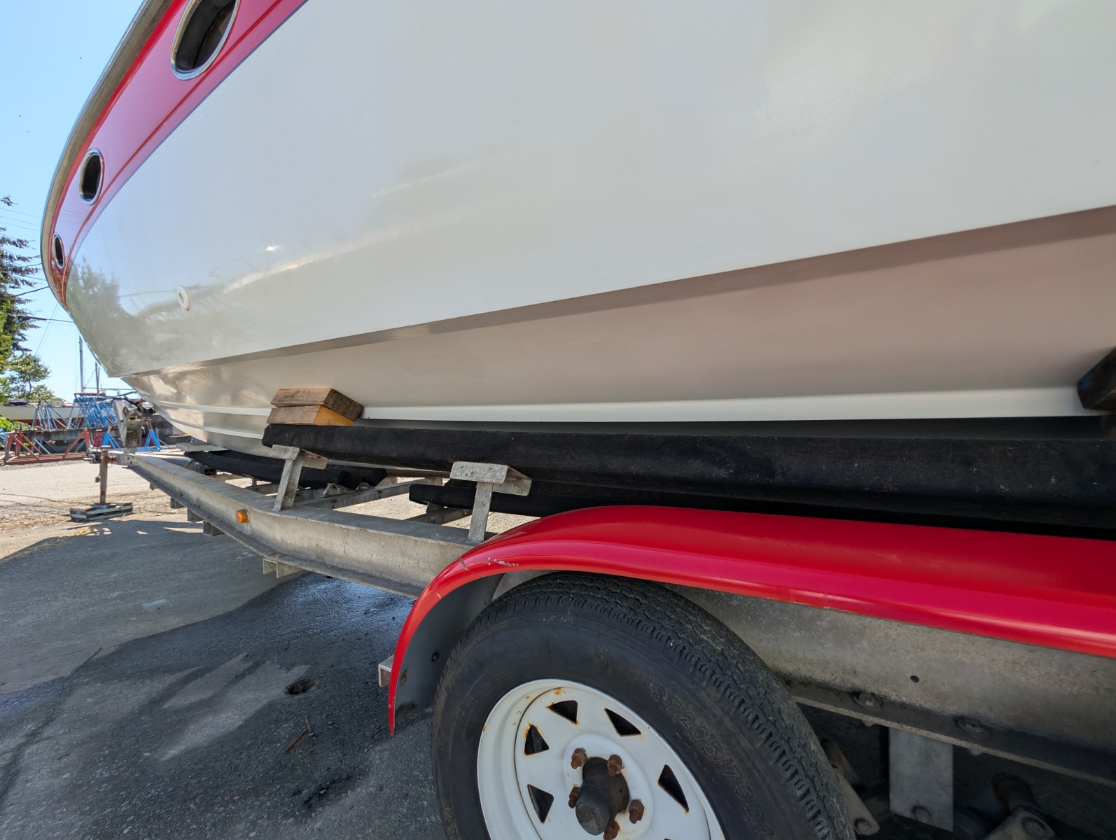 1988 Chris Craft 375 Stinger
