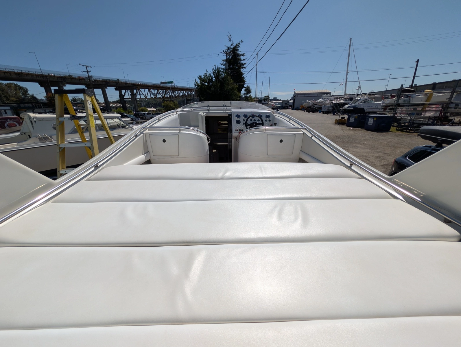 1988 Chris Craft 375 Stinger