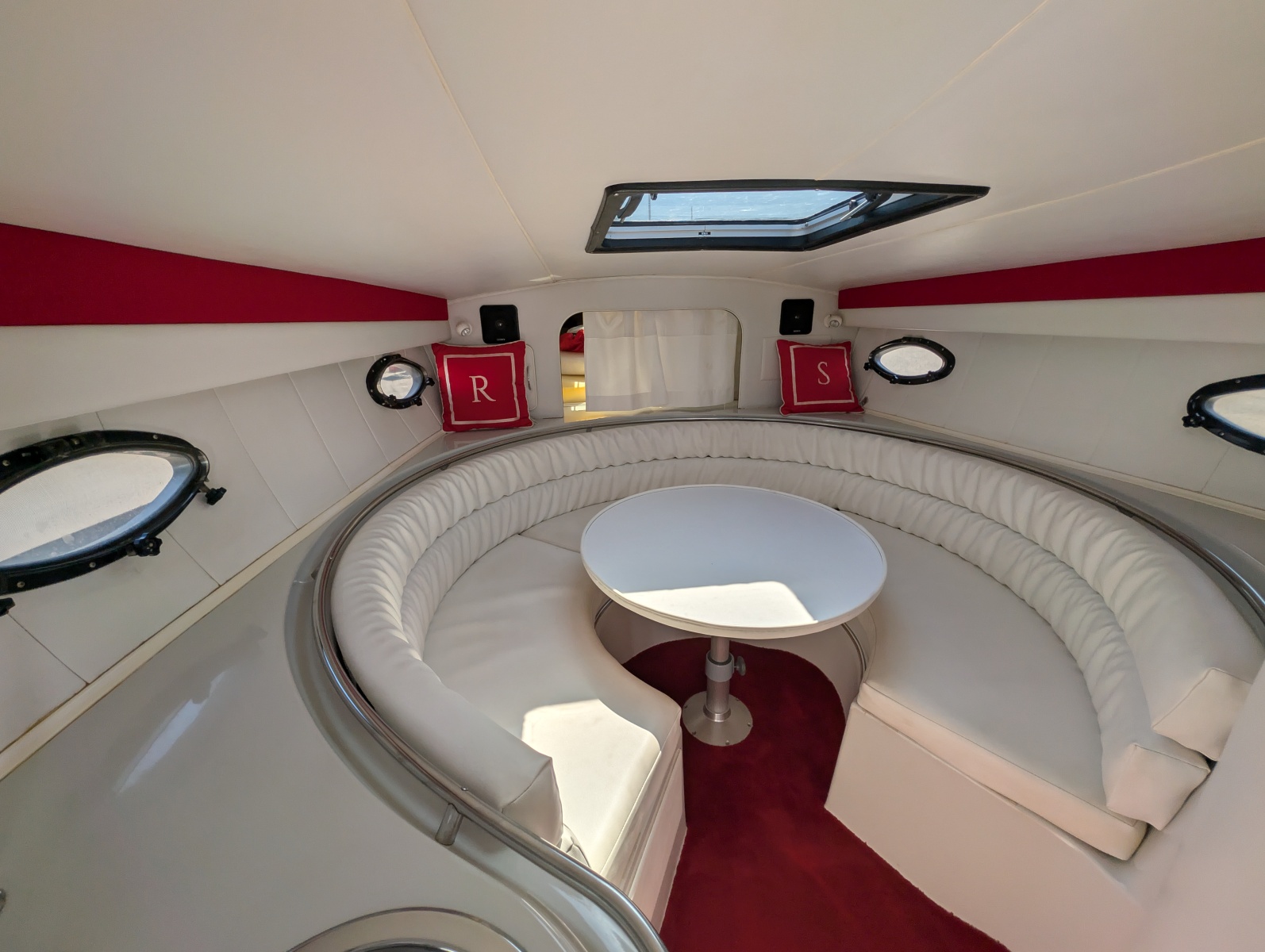 1988 Chris Craft 375 Stinger