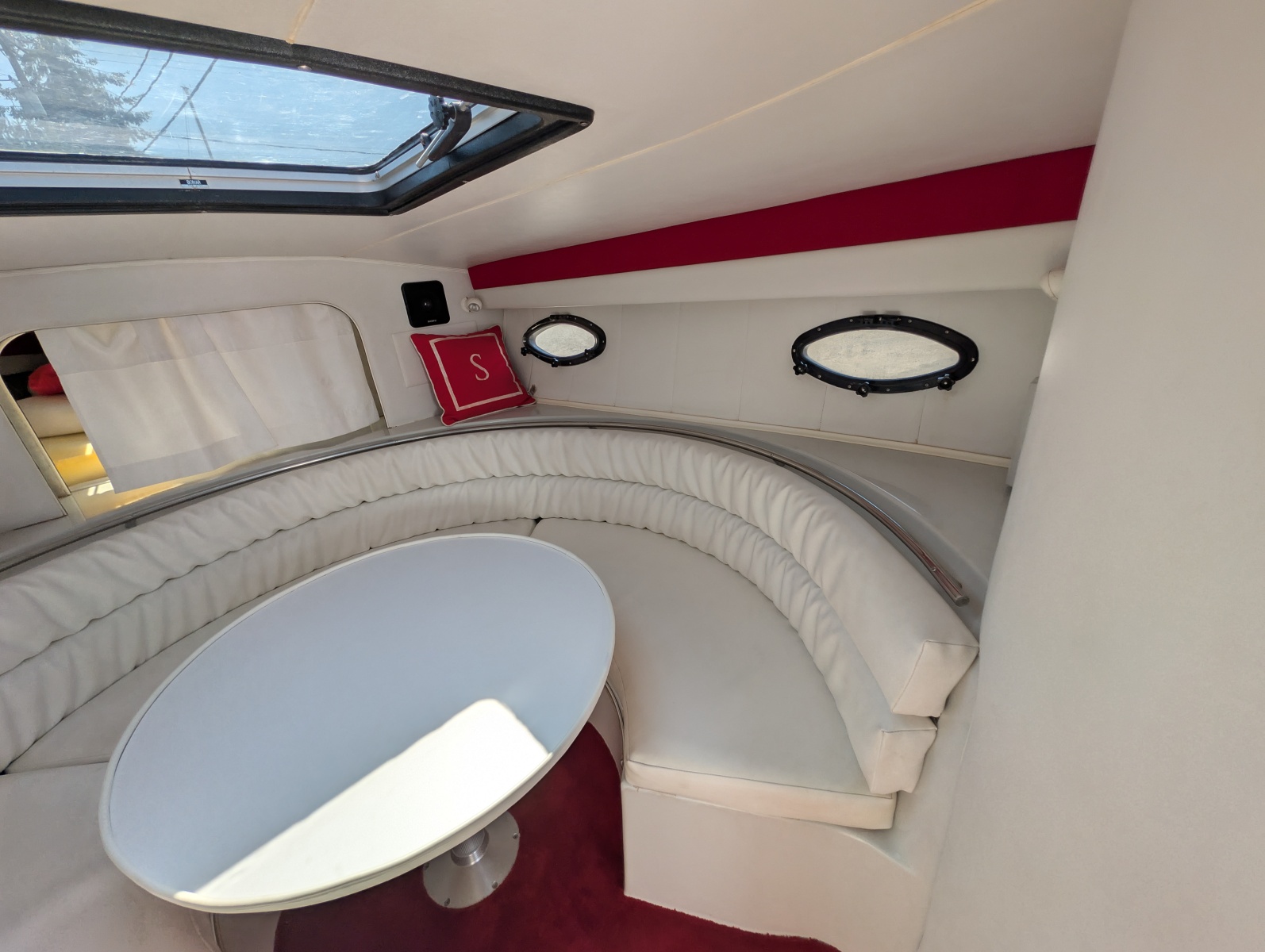 1988 Chris Craft 375 Stinger
