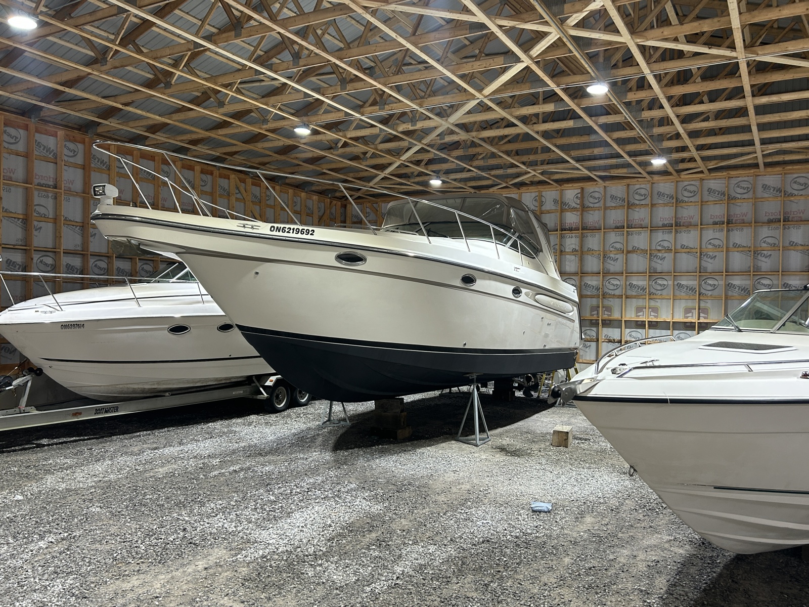 1999 Maxum 3700 SCR