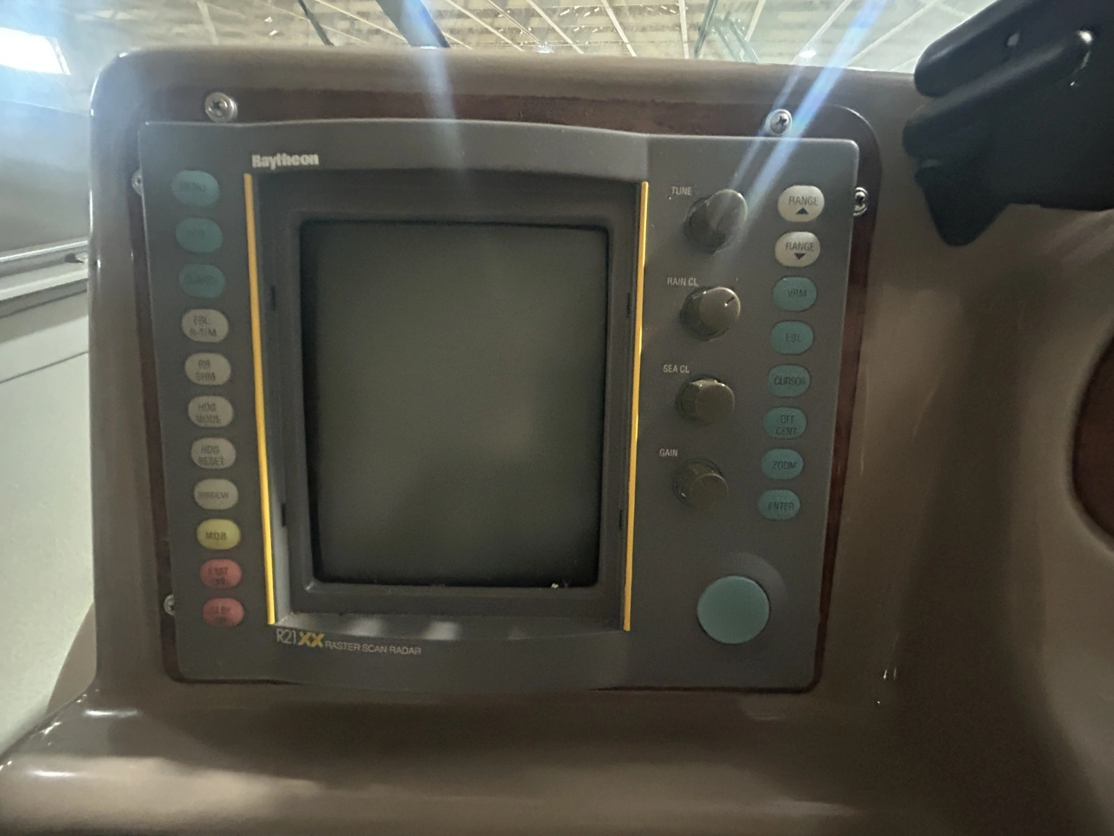 1999 Maxum 3700 SCR