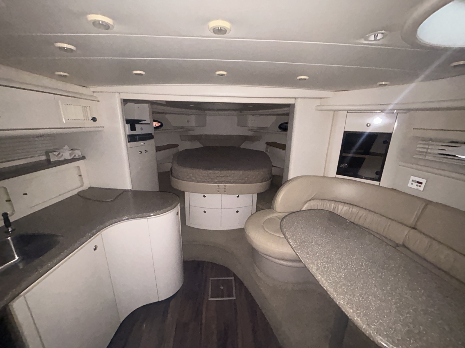 1999 Maxum 3700 SCR