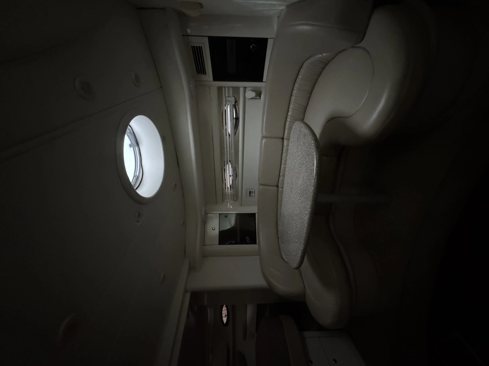 1999 Maxum 3700 SCR