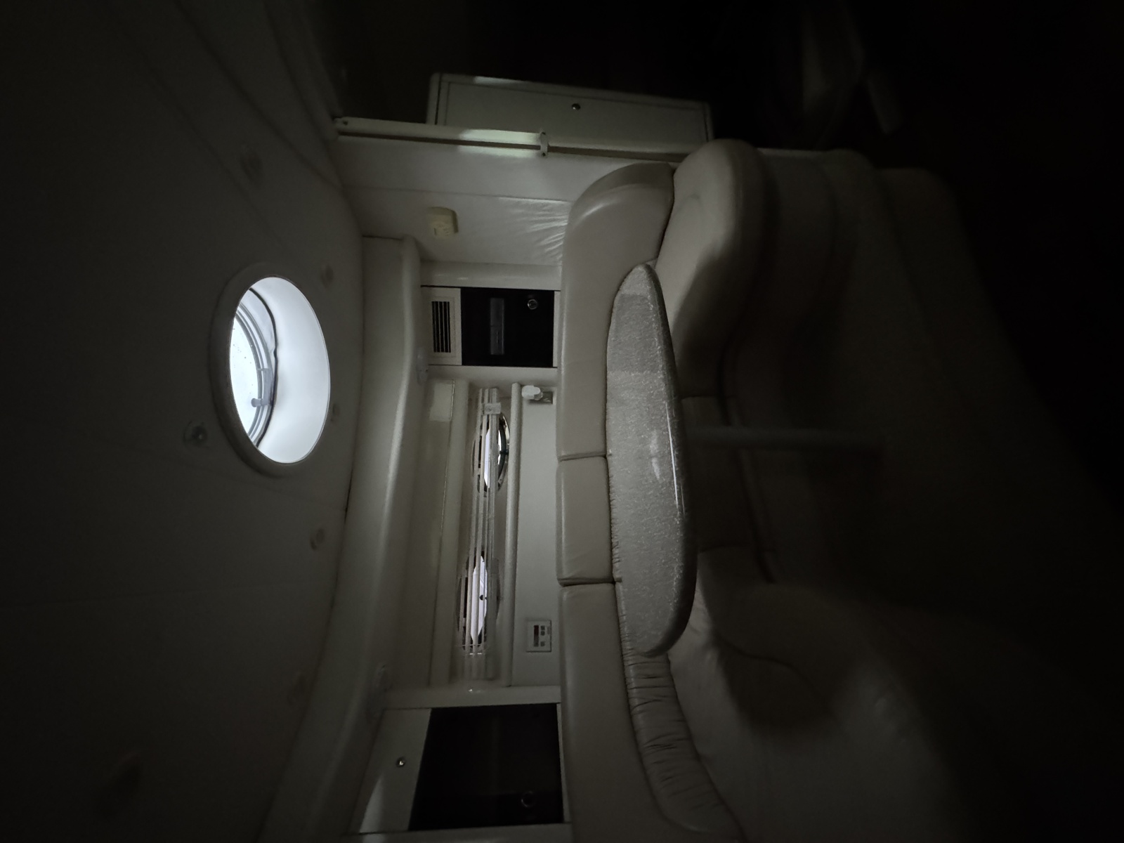 1999 Maxum 3700 SCR