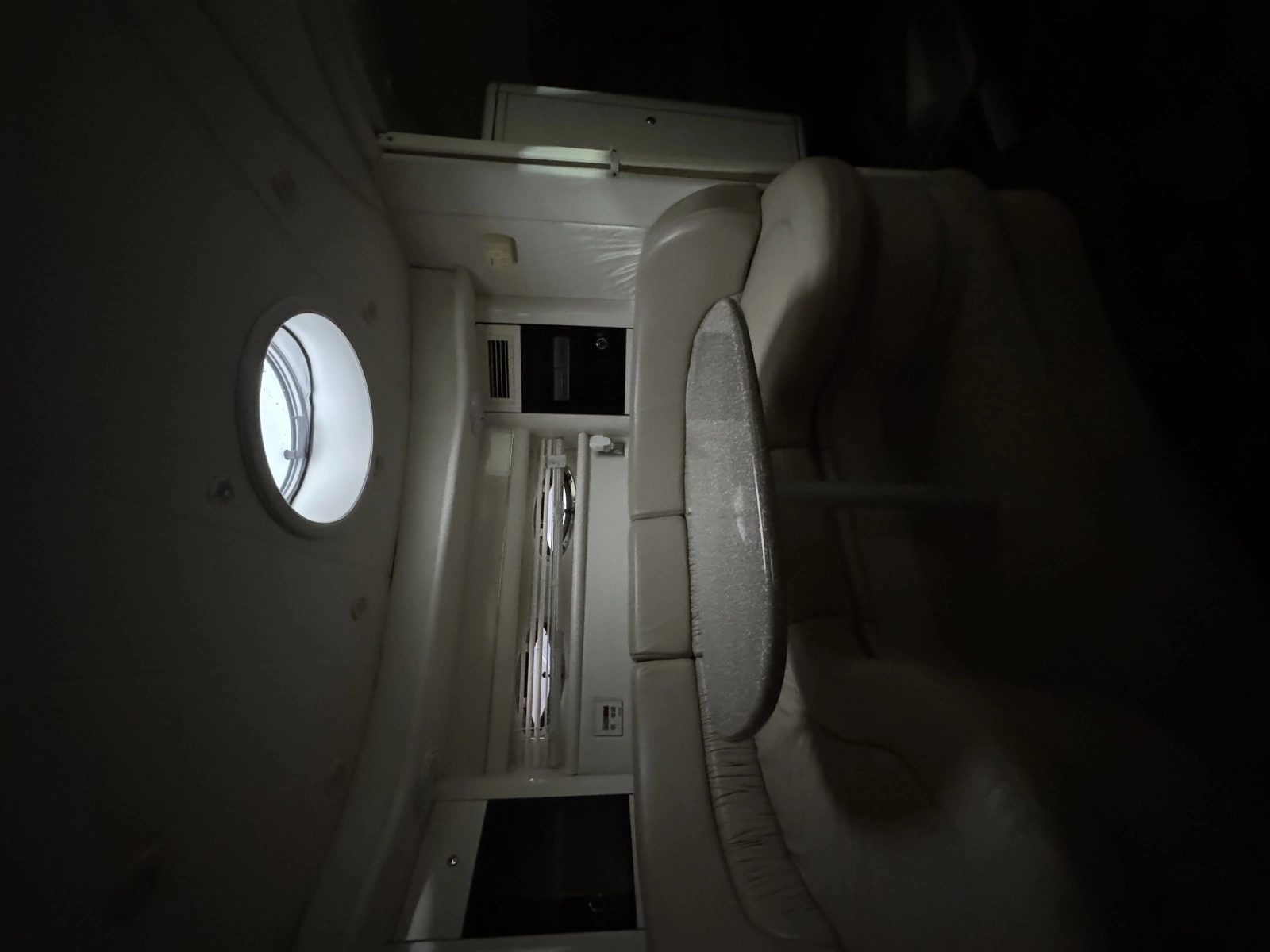 1999 Maxum 3700 SCR