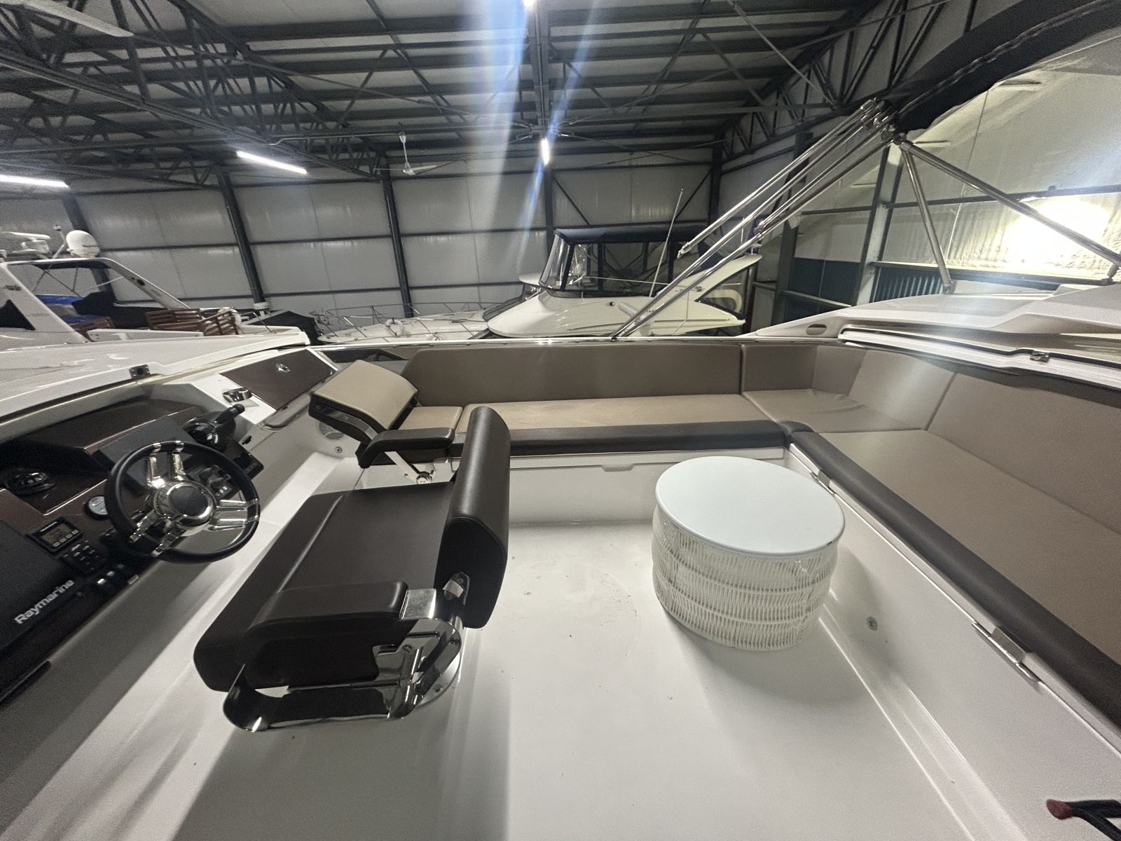 2018 Galeon 560 Sky 56