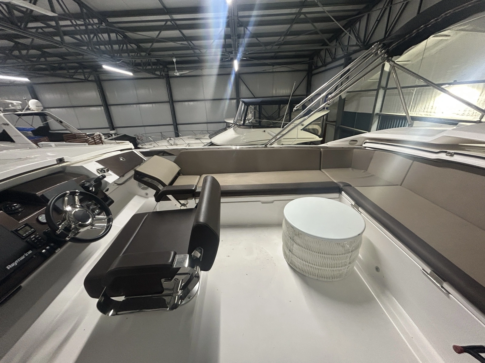 2018 Galeon 560 Sky 56