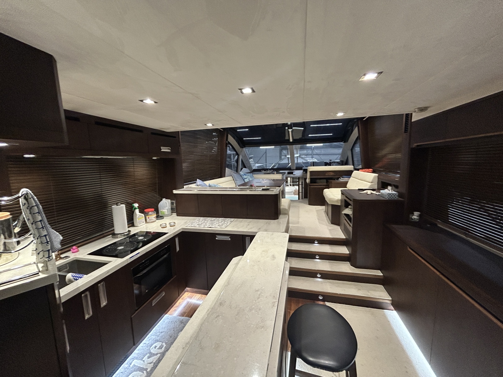 2018 Galeon 560 Sky 56