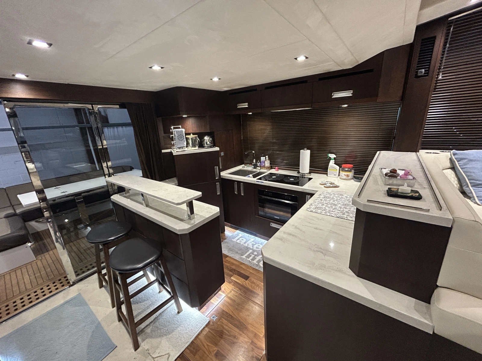 2018 Galeon 560 Sky 56