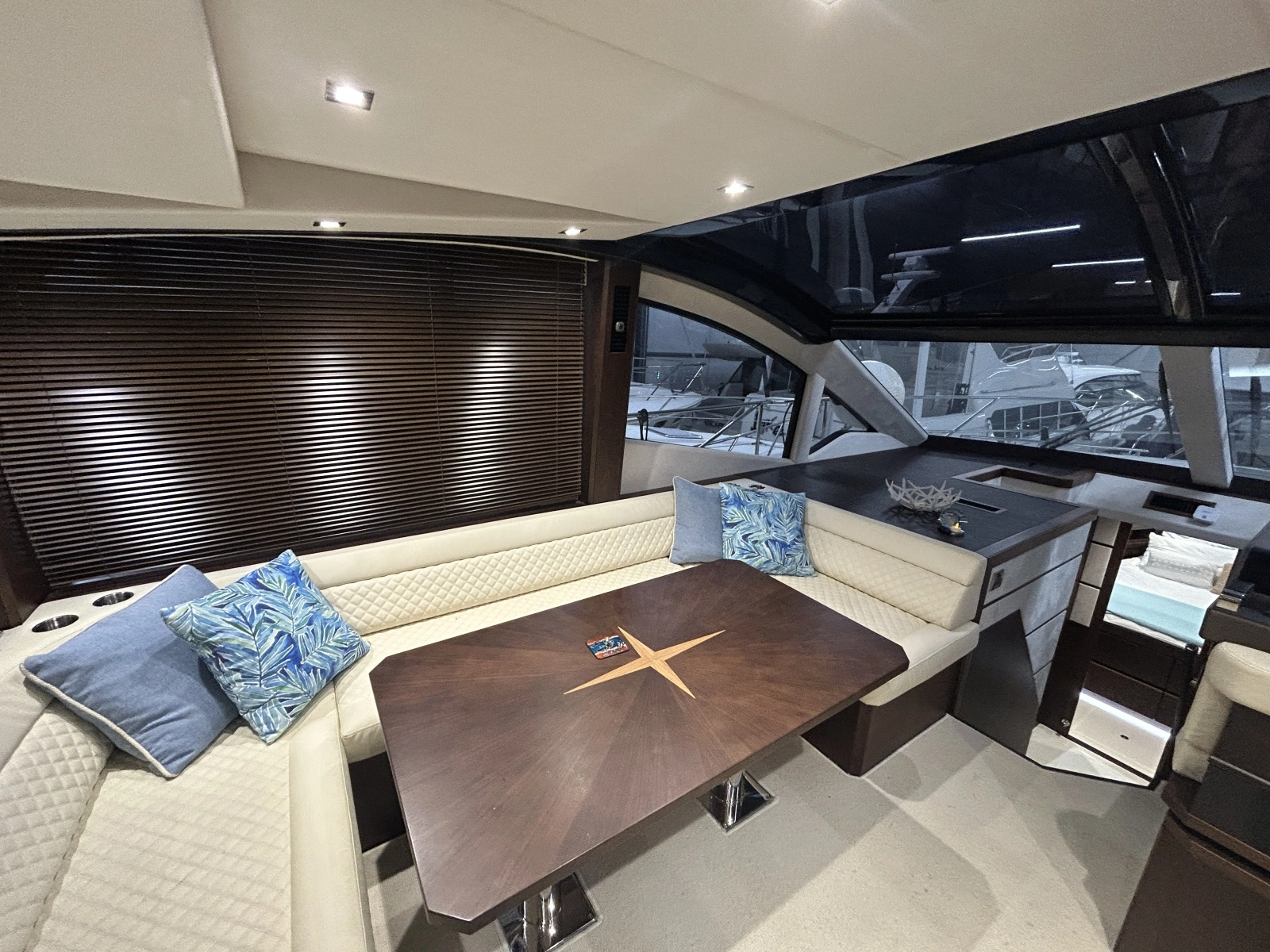 2018 Galeon 560 Sky 56