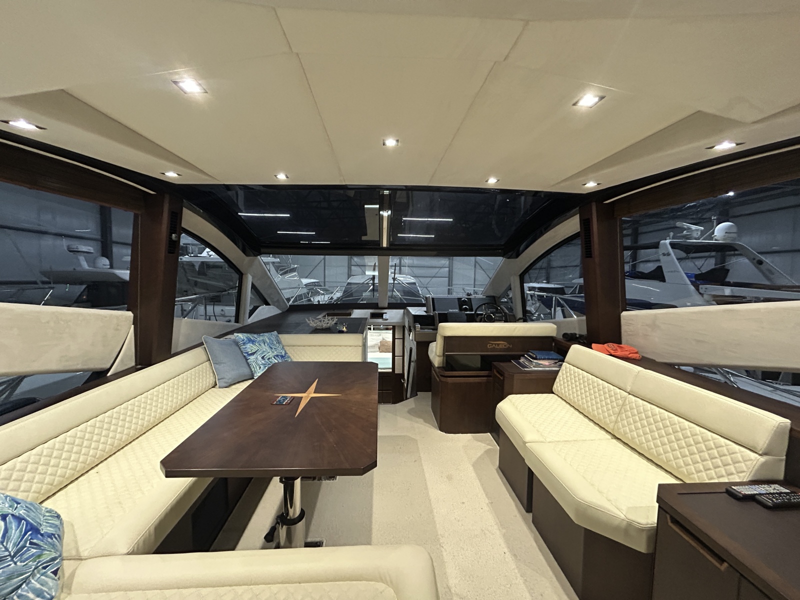 2018 Galeon 560 Sky 56