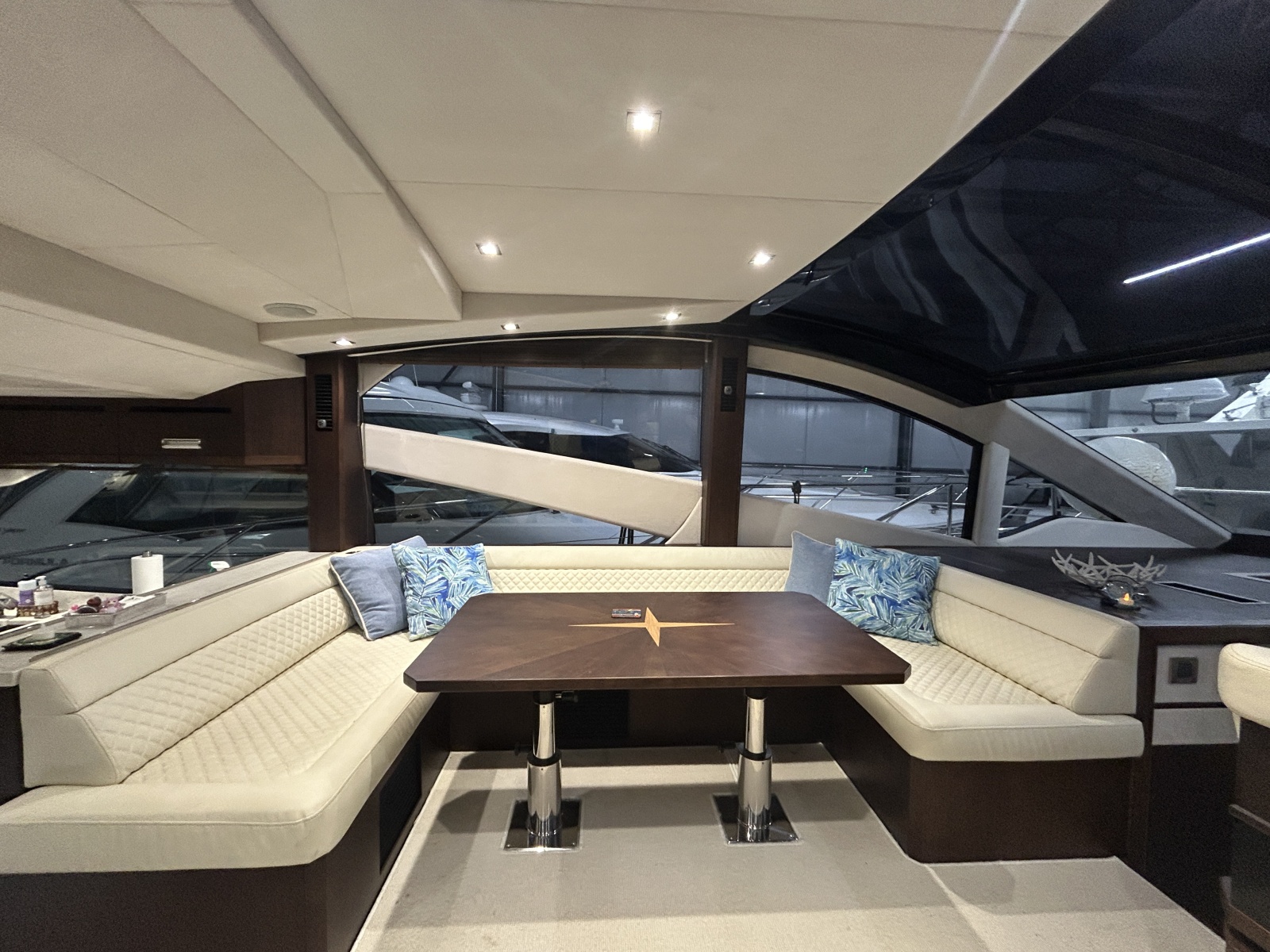 2018 Galeon 560 Sky 56