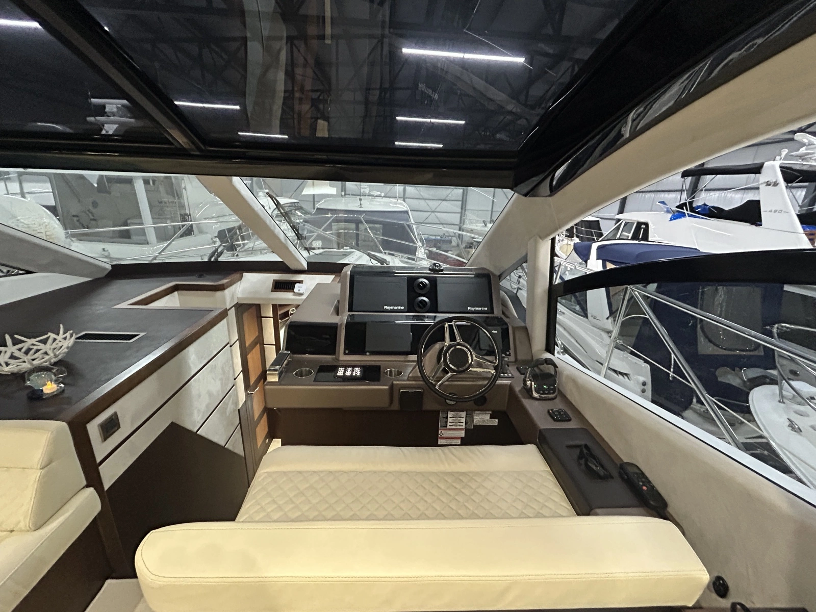 2018 Galeon 560 Sky 56