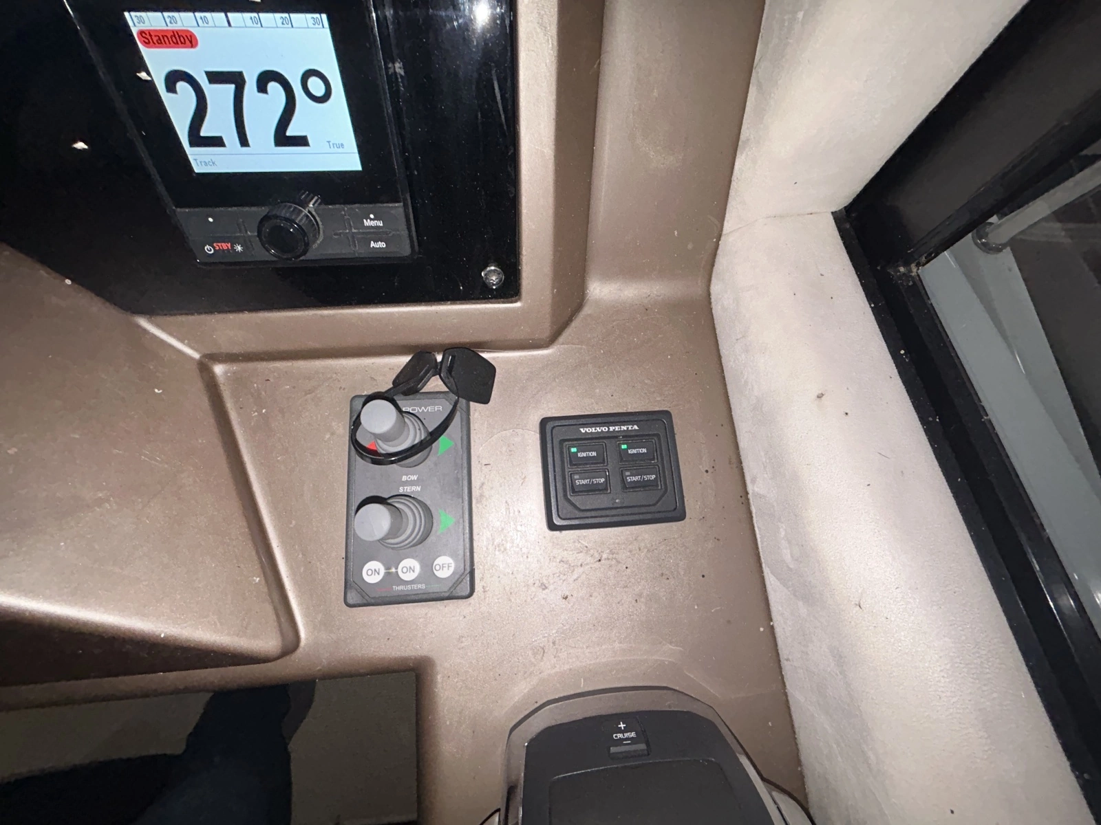 2018 Galeon 560 Sky 56