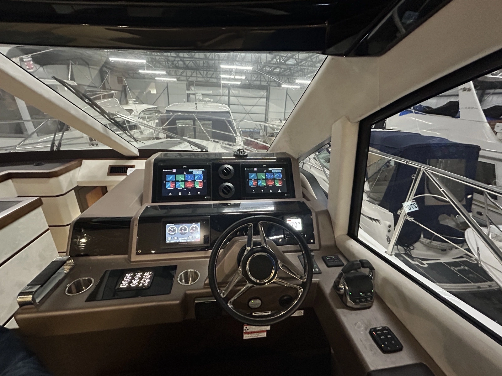 2018 Galeon 560 Sky 56