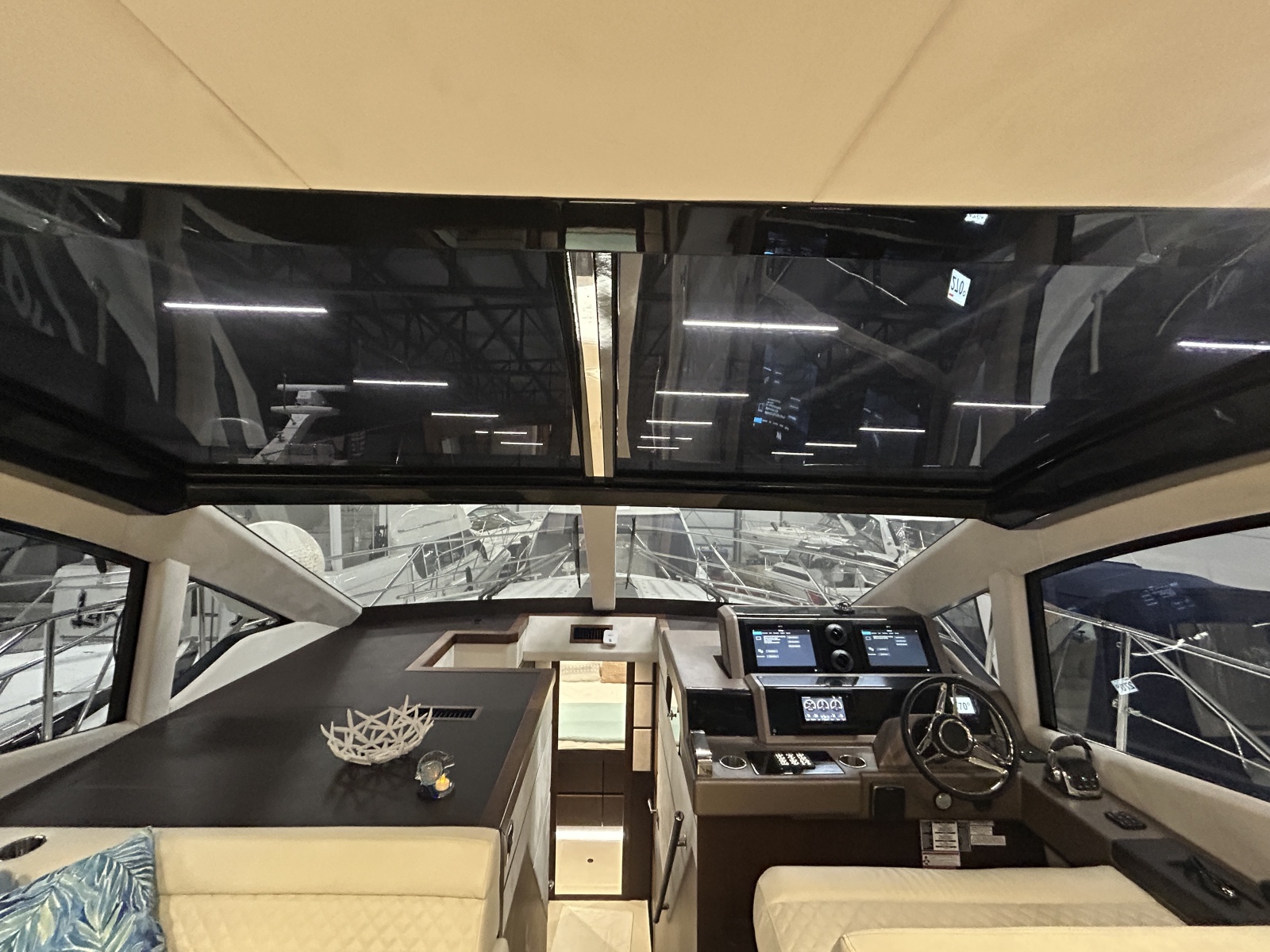 2018 Galeon 560 Sky 56