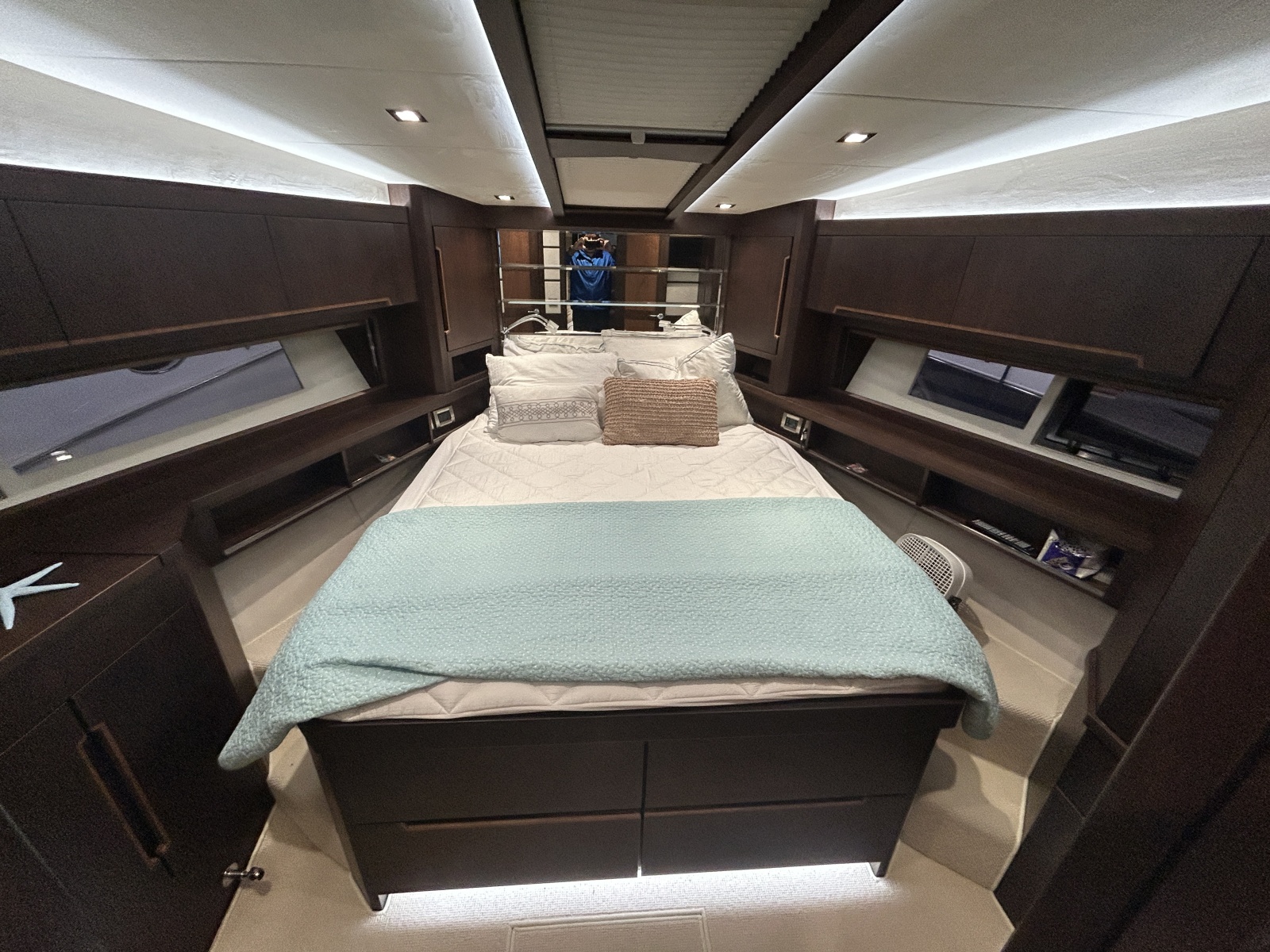 2018 Galeon 560 Sky 56