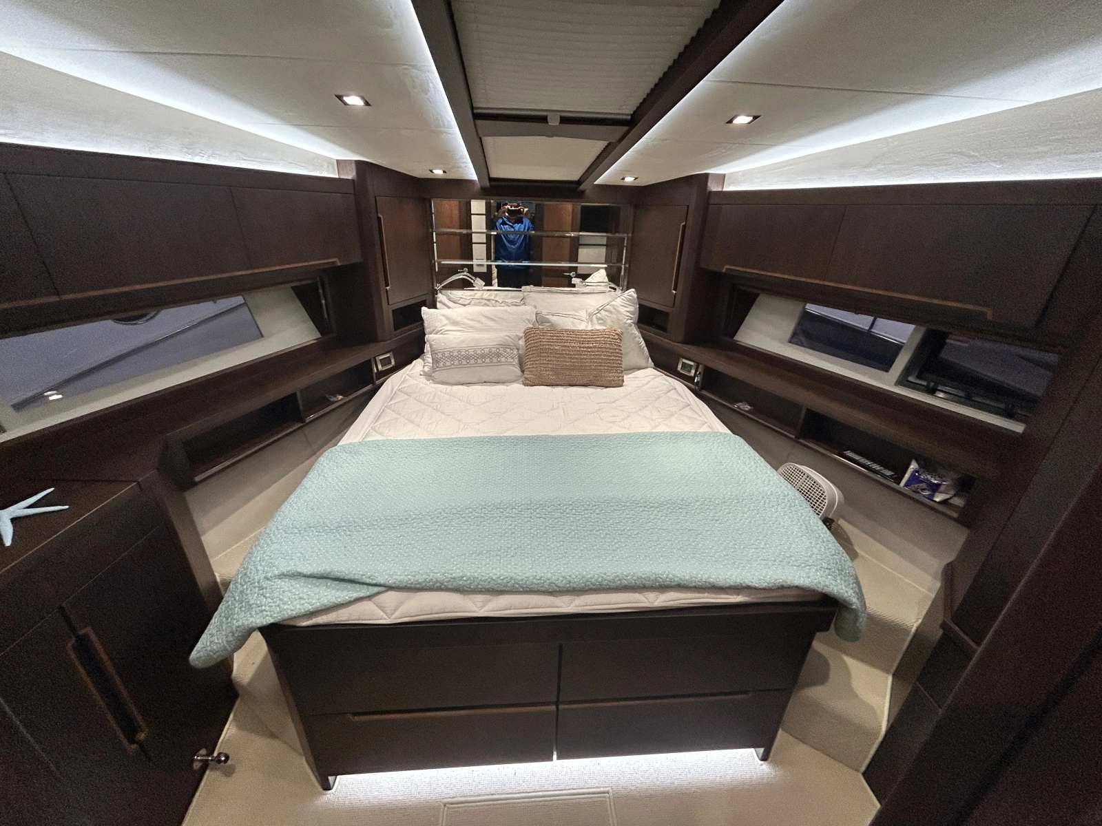 2018 Galeon 560 Sky 56