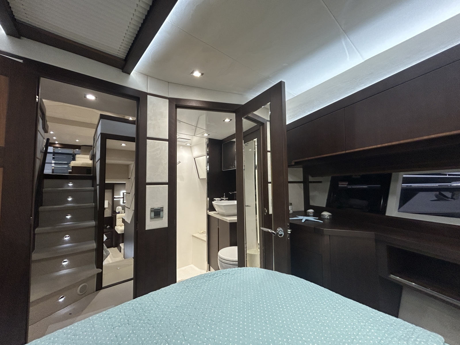 2018 Galeon 560 Sky 56