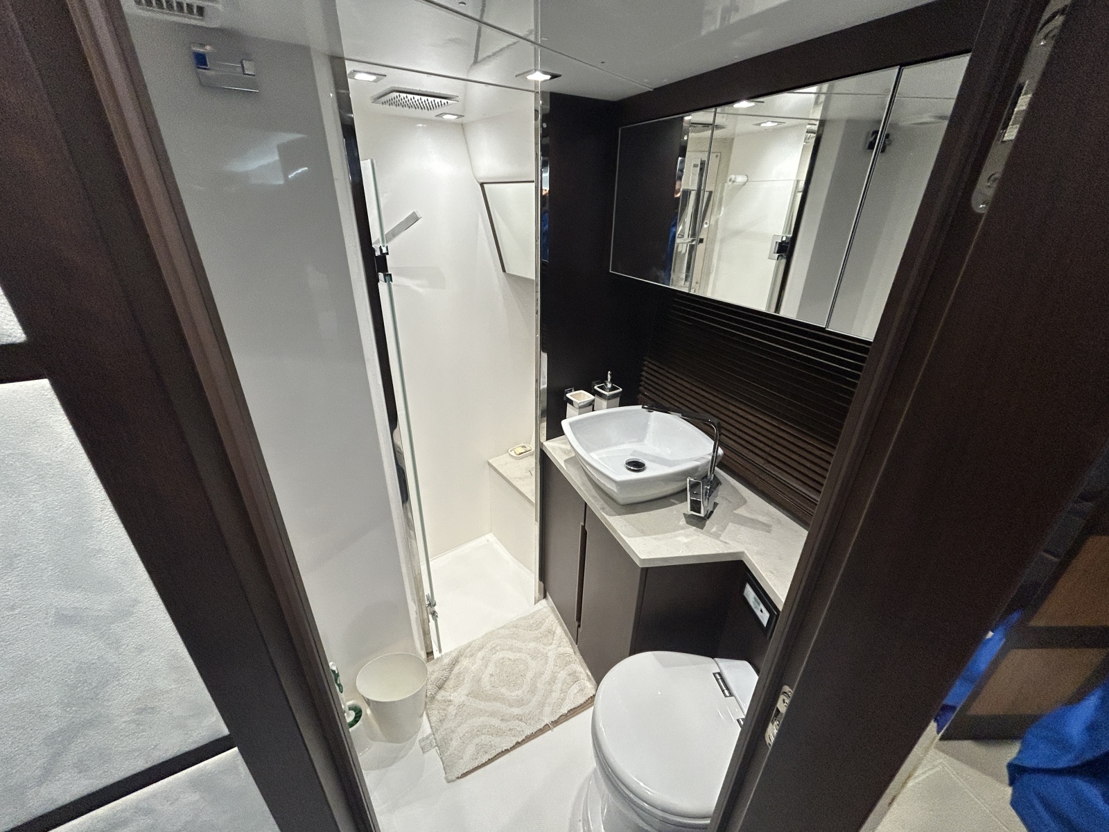 2018 Galeon 560 Sky 56