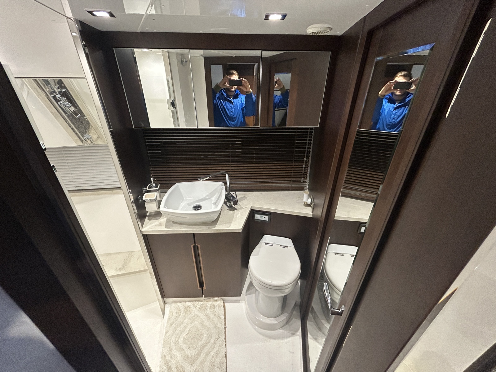 2018 Galeon 560 Sky 56