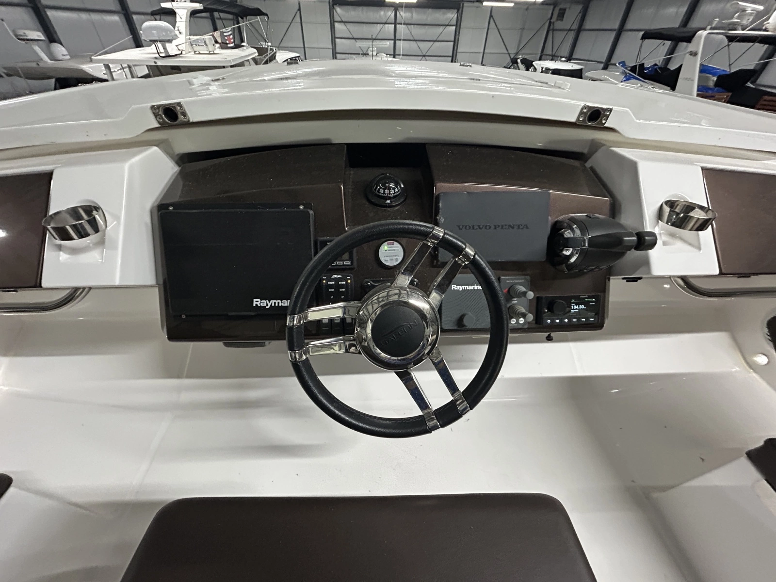 2018 Galeon 560 Sky 56