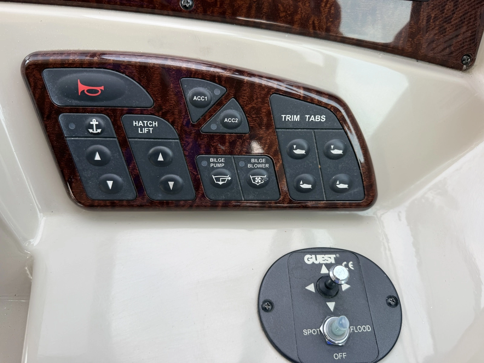2008 Sea Ray 290 Sundancer