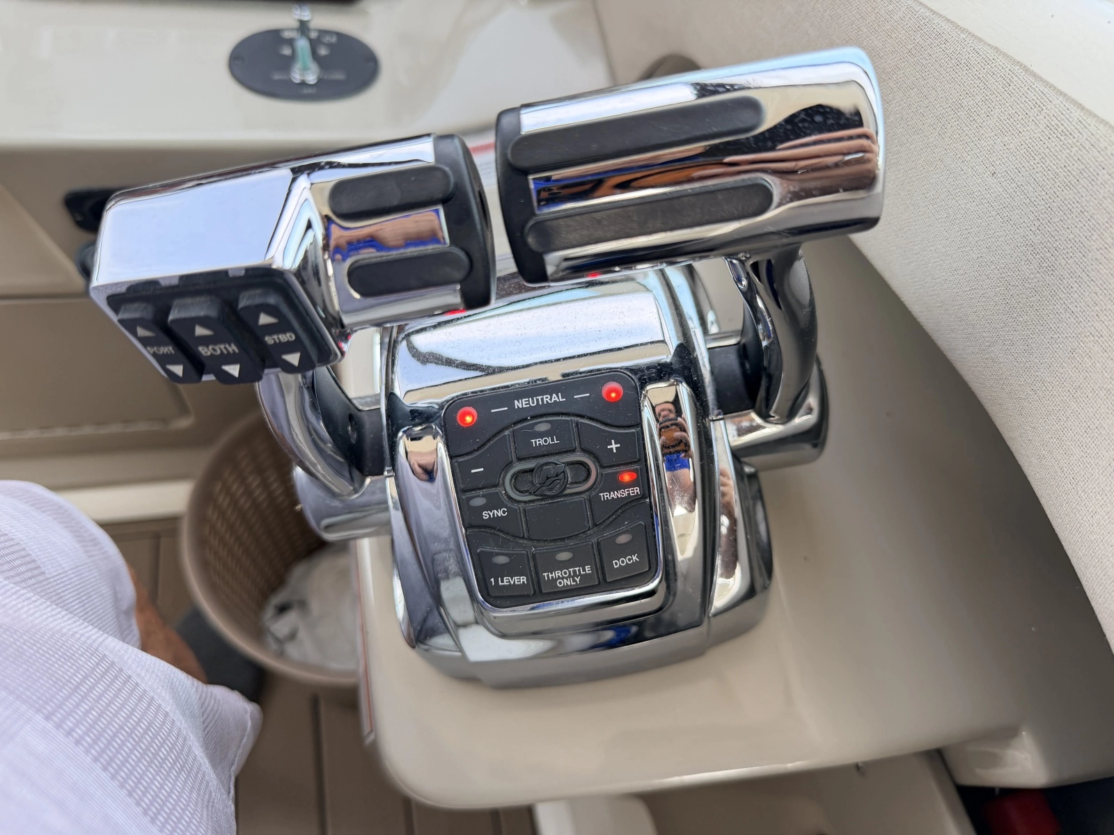 2008 Sea Ray 290 Sundancer