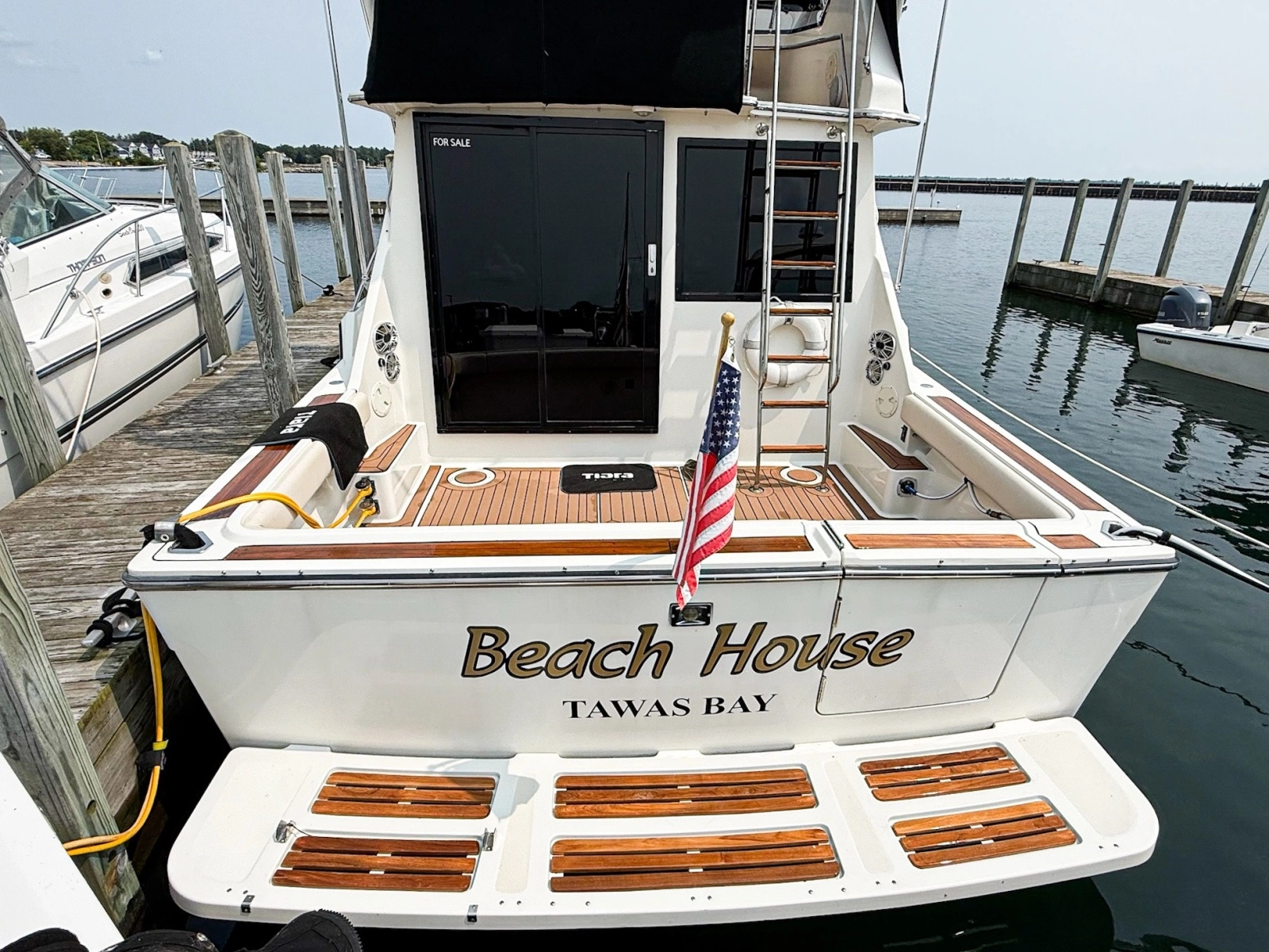 1989 Tiara Yachts 3600 Convertible