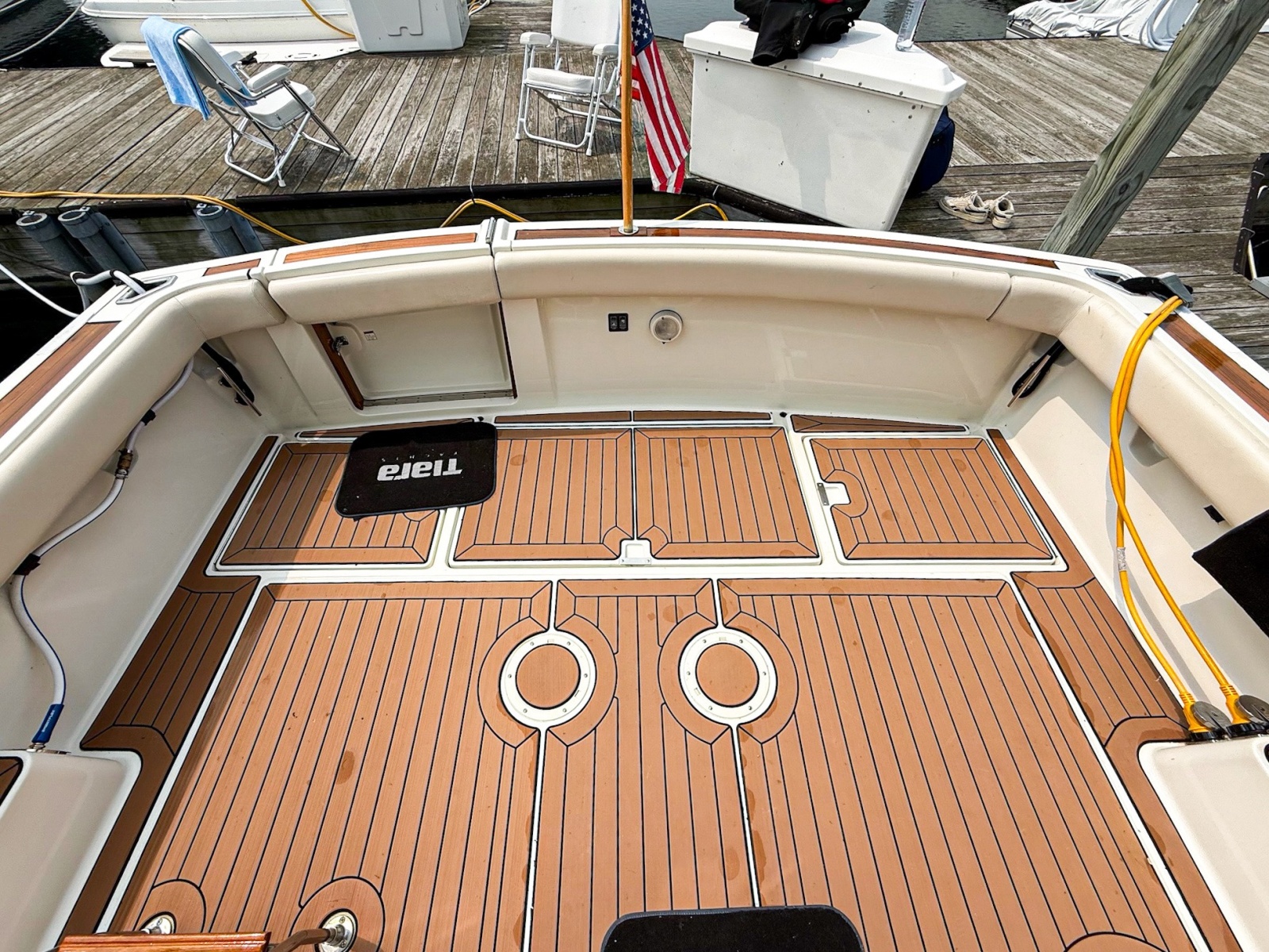 1989 Tiara Yachts 3600 Convertible