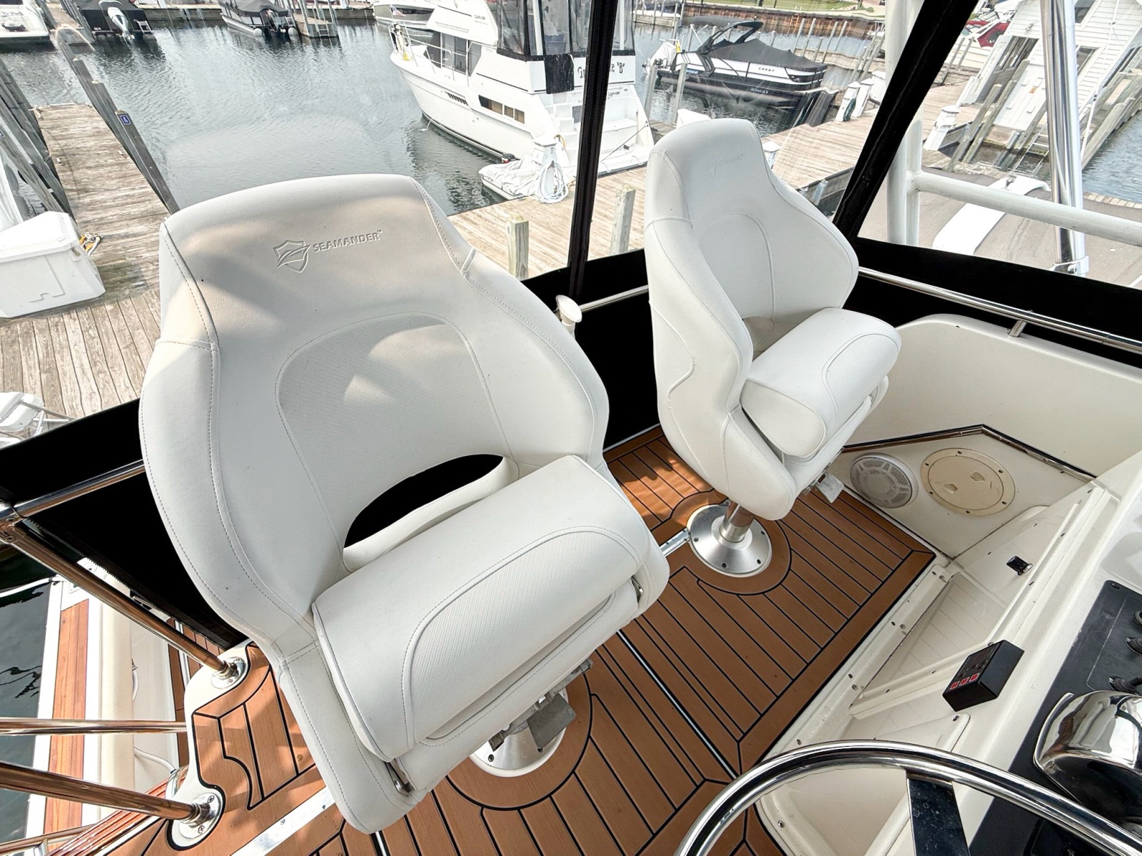 1989 Tiara Yachts 3600 Convertible