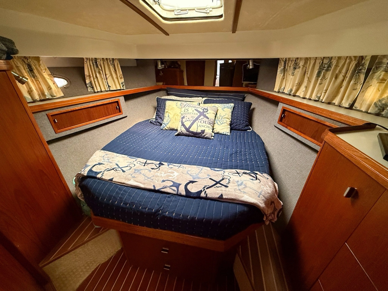 1989 Tiara Yachts 3600 Convertible