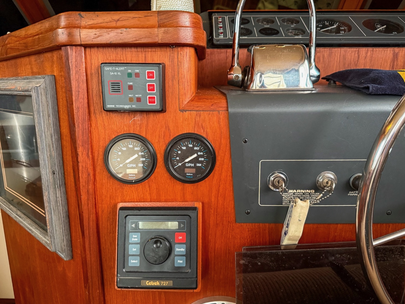 1989 Tiara Yachts 3600 Convertible