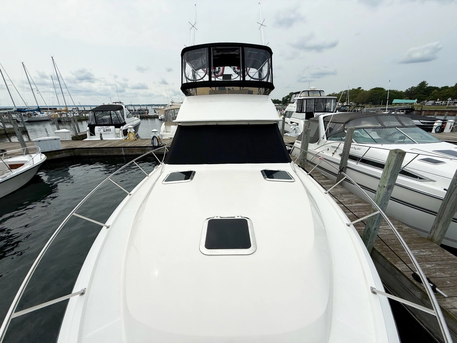1989 Tiara Yachts 3600 Convertible
