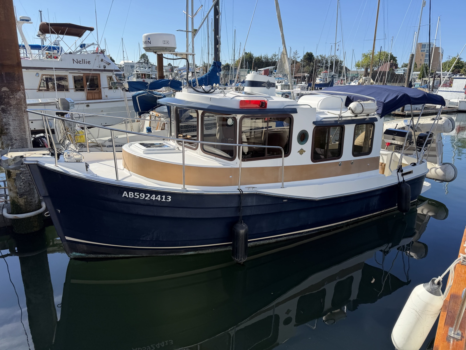 2010 Ranger Tugs 25 SC