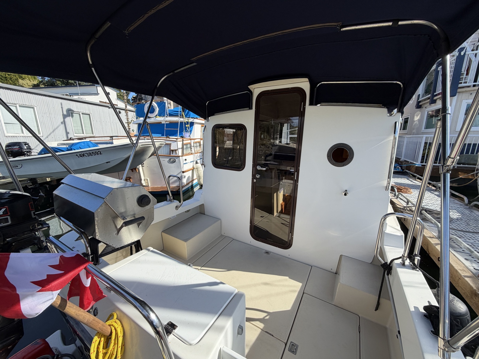 2010 Ranger Tugs 25 SC