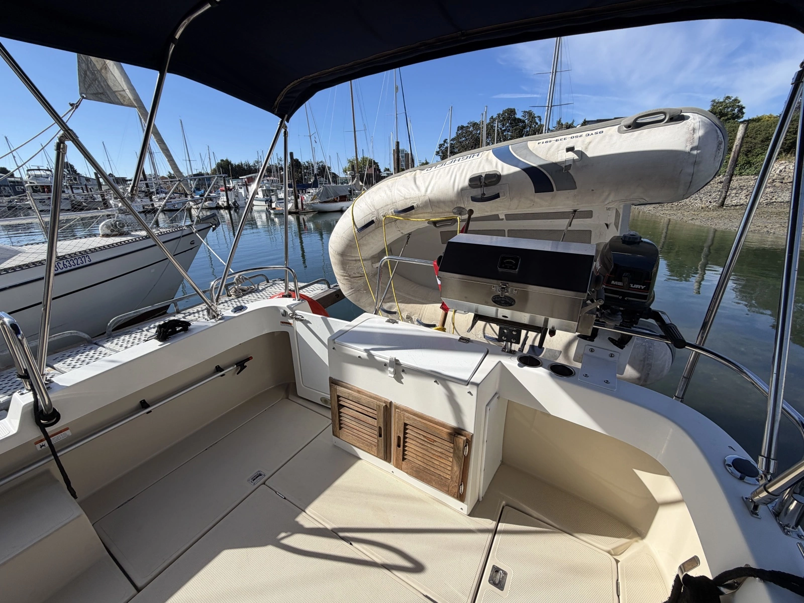 2010 Ranger Tugs 25 SC